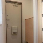 (玄関)