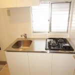 オシャレなキッチン。２クチガスコンロに変更予定(キッチン)